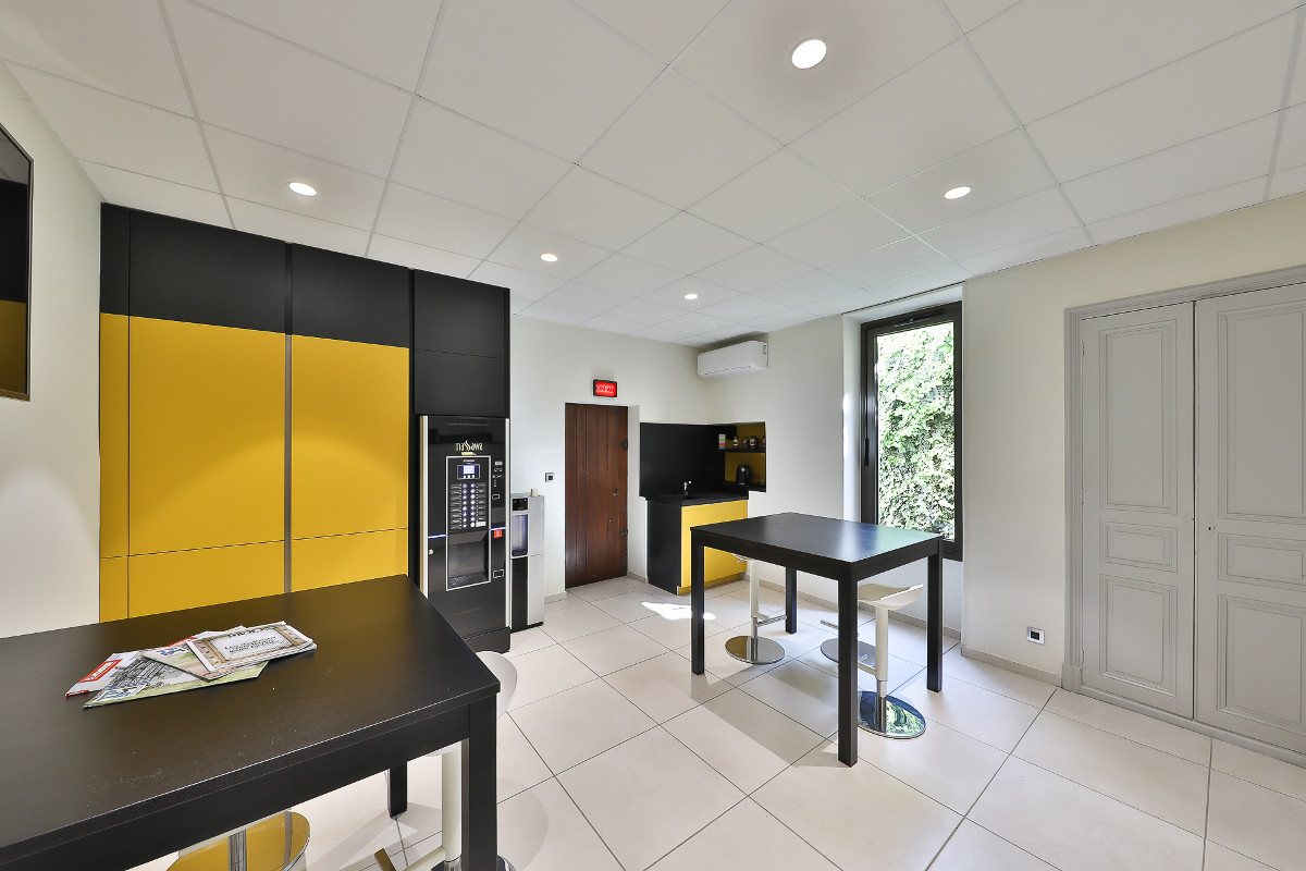 Cuisine amenagée & location de Bureaux - Espace Jaures
